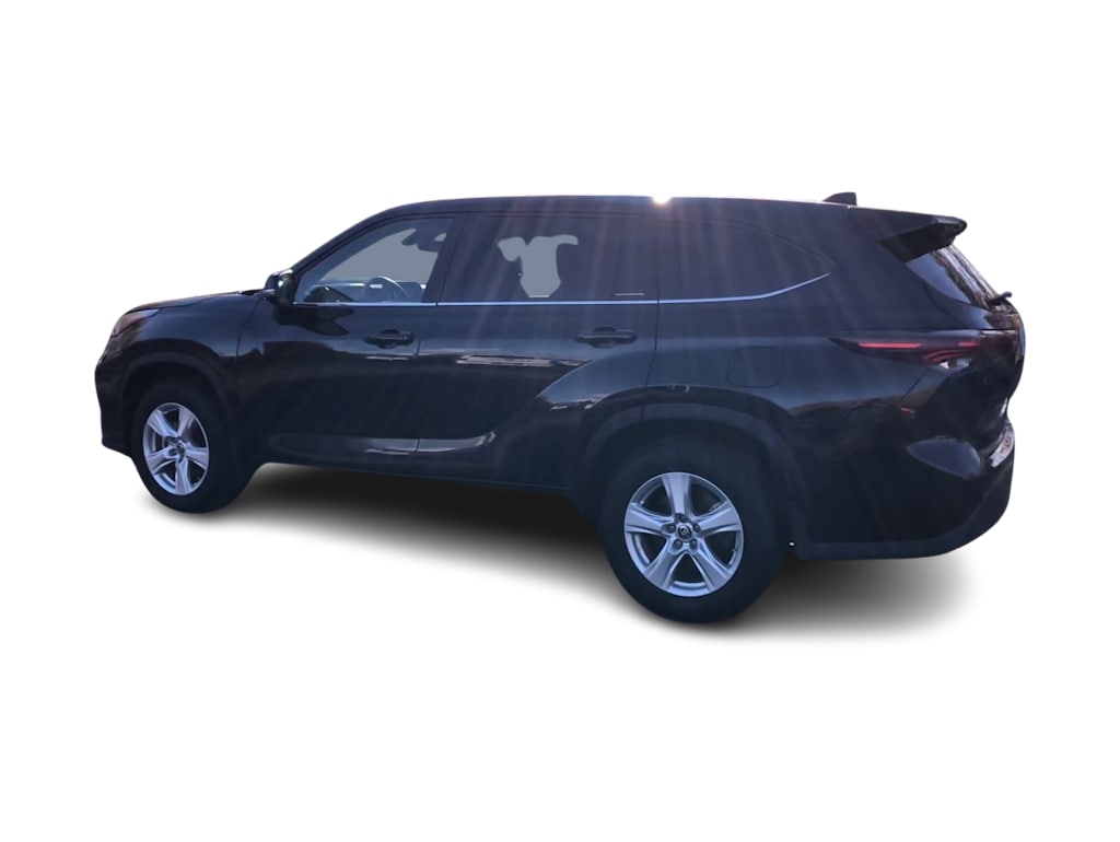 Thumbnail: 2024 Toyota Highlander - 4