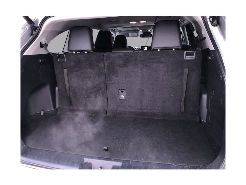 Thumbnail: 2023 Toyota Highlander - 14