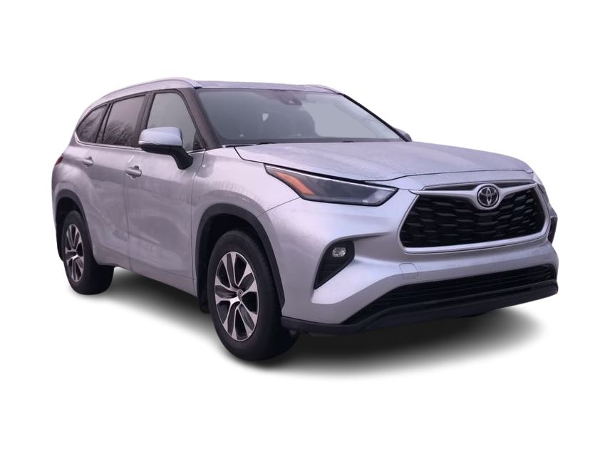 Thumbnail: 2023 Toyota Highlander - 21