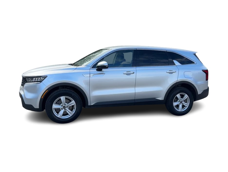 Thumbnail: 2022 Kia Sorento - 3