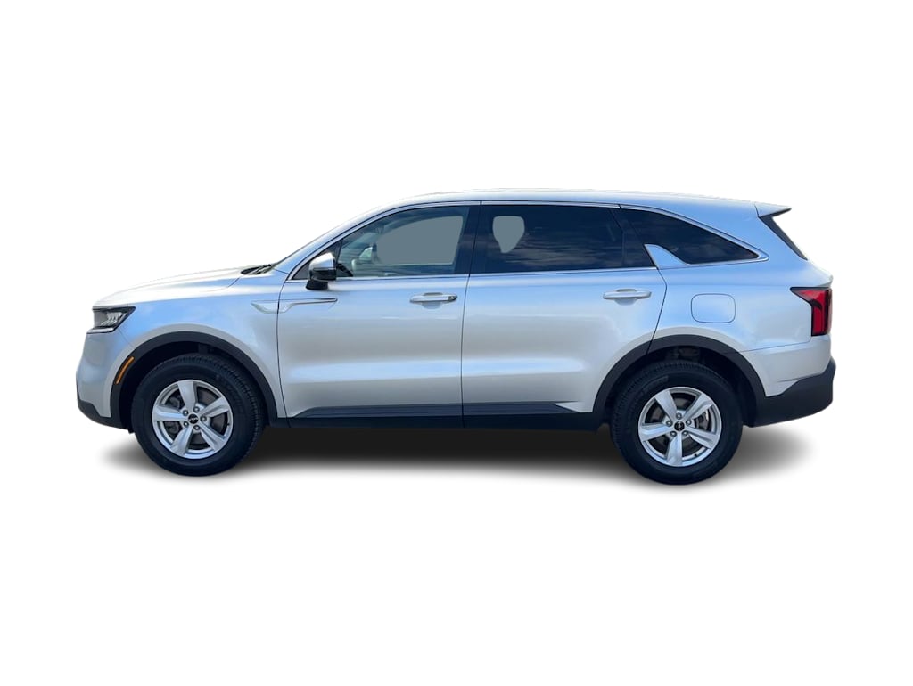 Thumbnail: 2022 Kia Sorento - 19