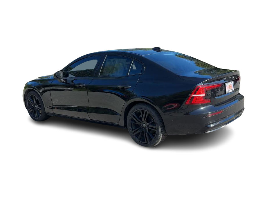 Thumbnail: 2024 Volvo S60 - 4