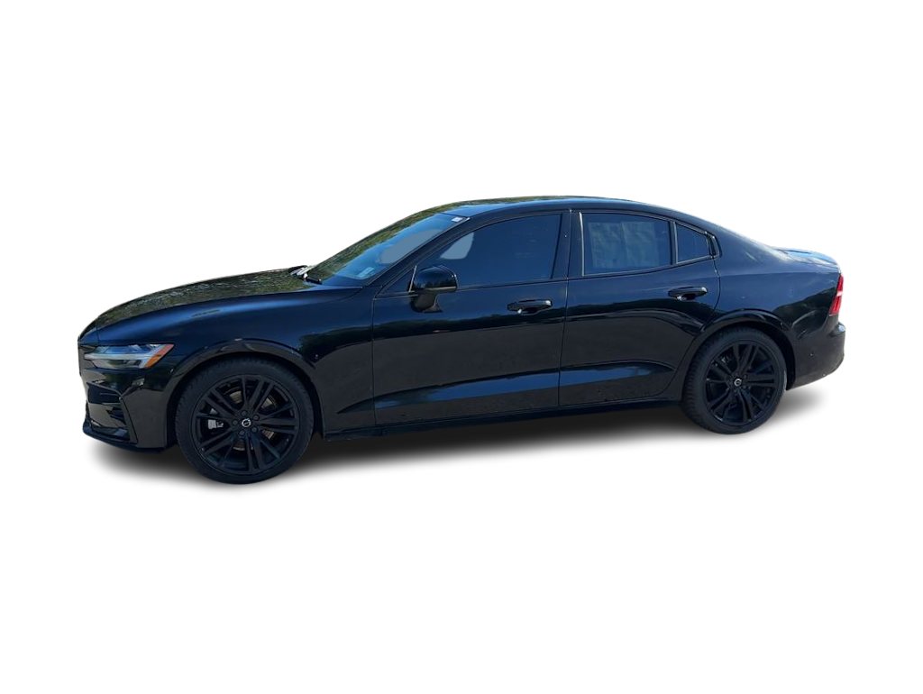 Thumbnail: 2024 Volvo S60 - 3