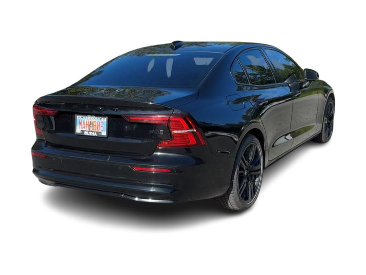Thumbnail: 2024 Volvo S60 - 23