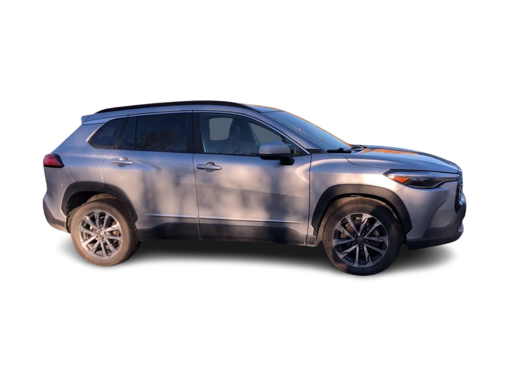 Thumbnail: 2023 Toyota Corolla Cross - 25