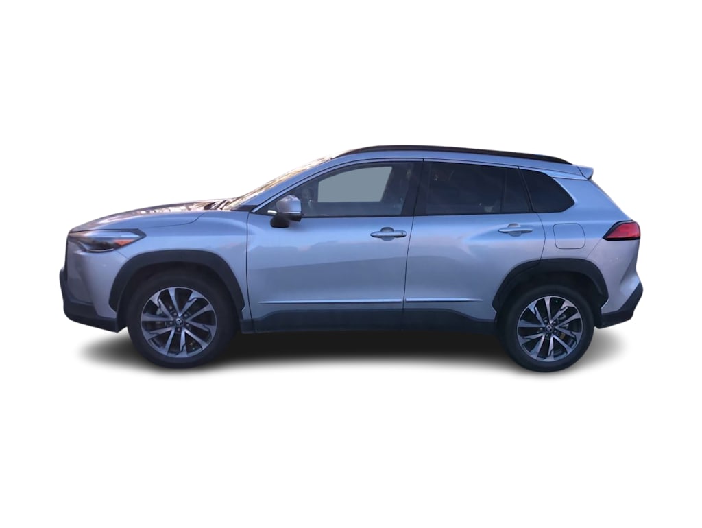 Thumbnail: 2023 Toyota Corolla Cross - 18