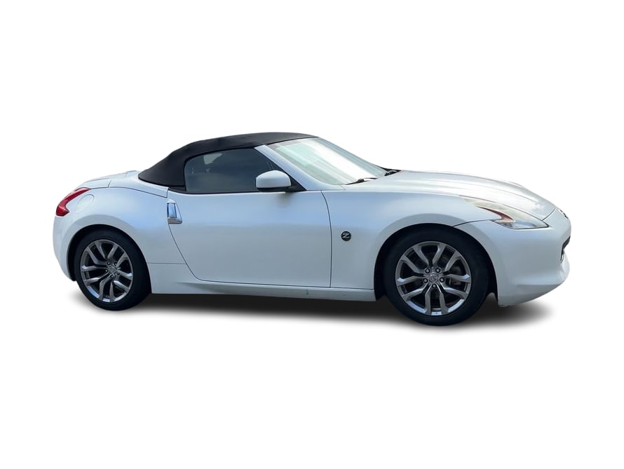 Thumbnail: 2012 Nissan Z - 26