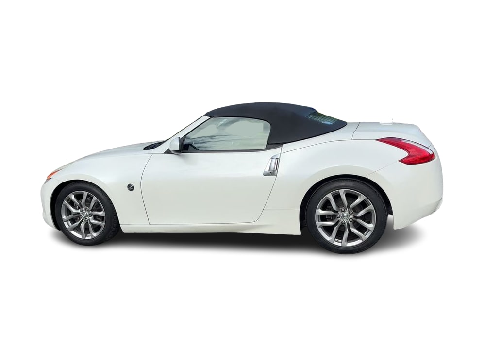 Thumbnail: 2012 Nissan Z - 21