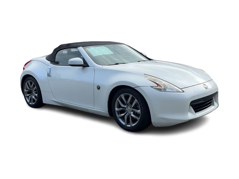 Thumbnail: 2012 Nissan Z - 16