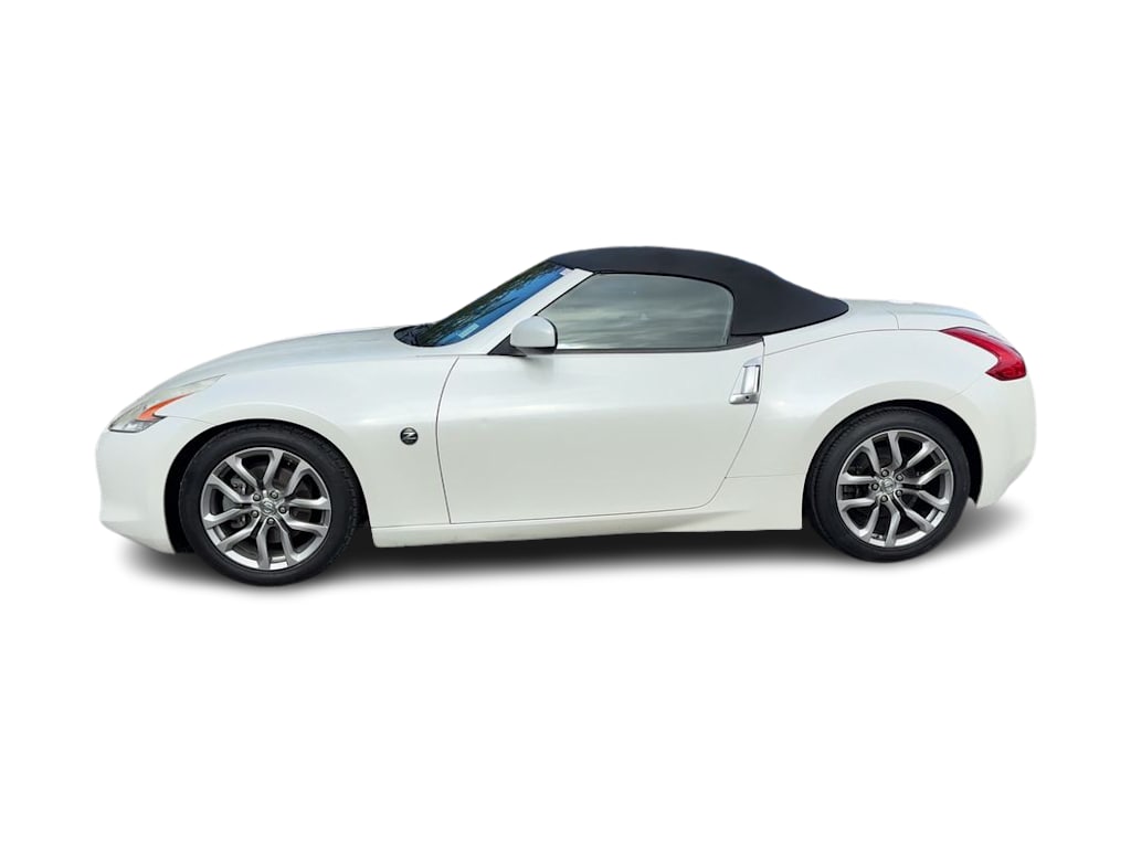Thumbnail: 2012 Nissan Z - 20