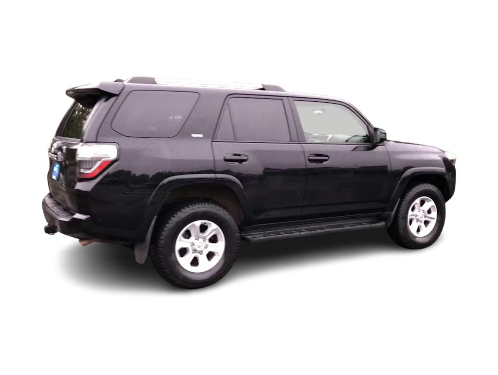 Thumbnail: 2024 Toyota 4Runner - 24