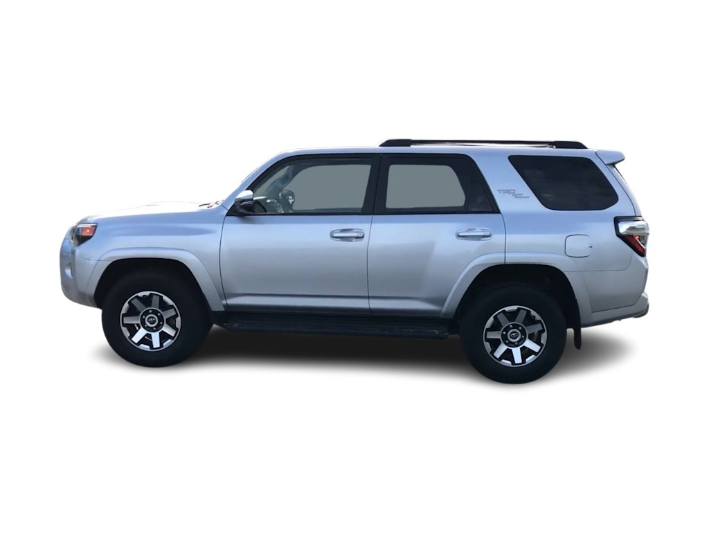 2022 Toyota 4Runner TRD Off Road 19