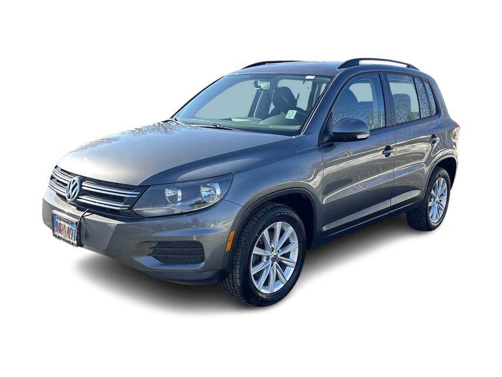Thumbnail: 2018 Volkswagen Tiguan - 17