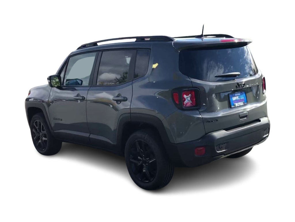 Thumbnail: 2022 Jeep Renegade - 4