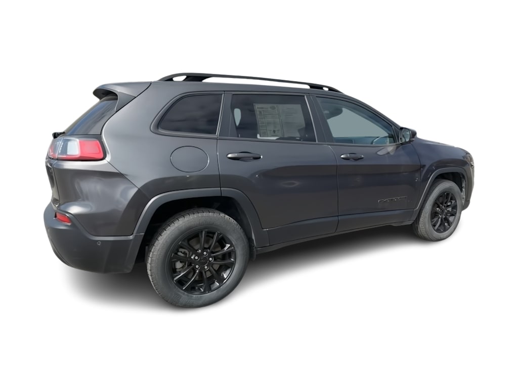 Thumbnail: 2023 Jeep Cherokee - 17