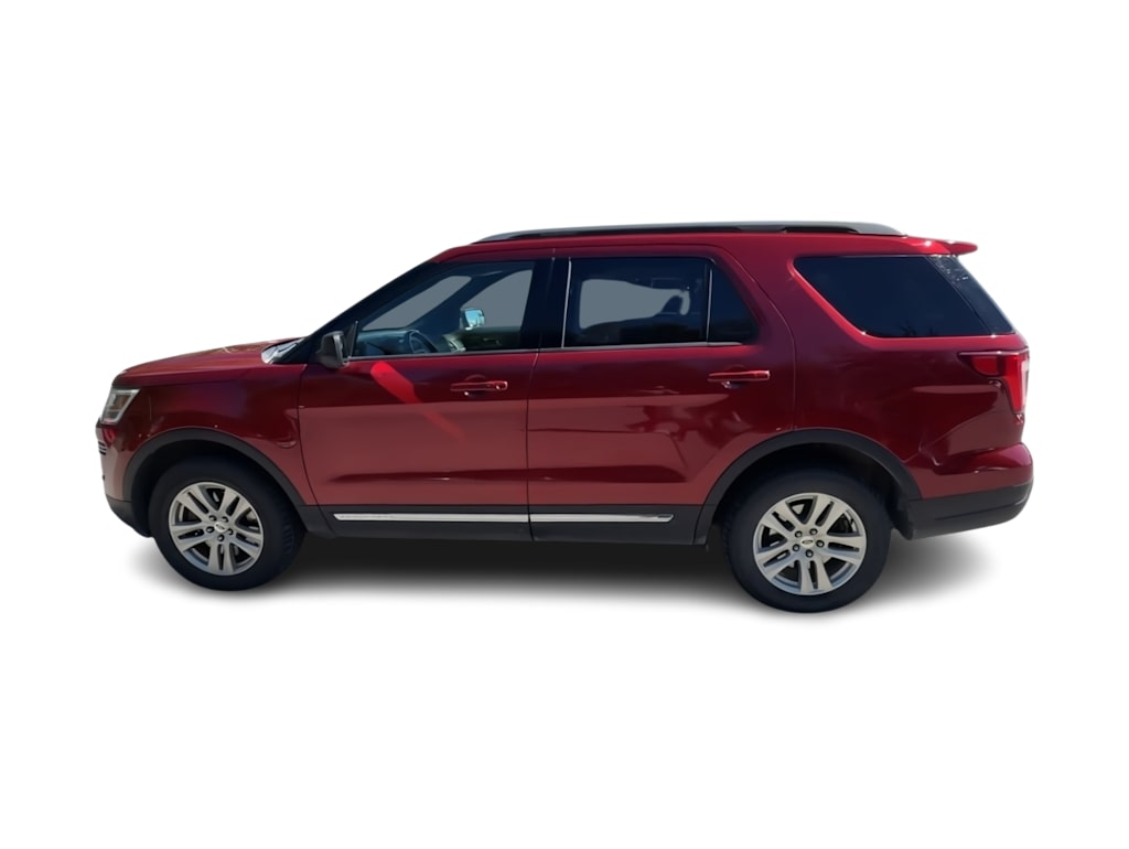 Thumbnail: 2018 Ford Explorer - 3