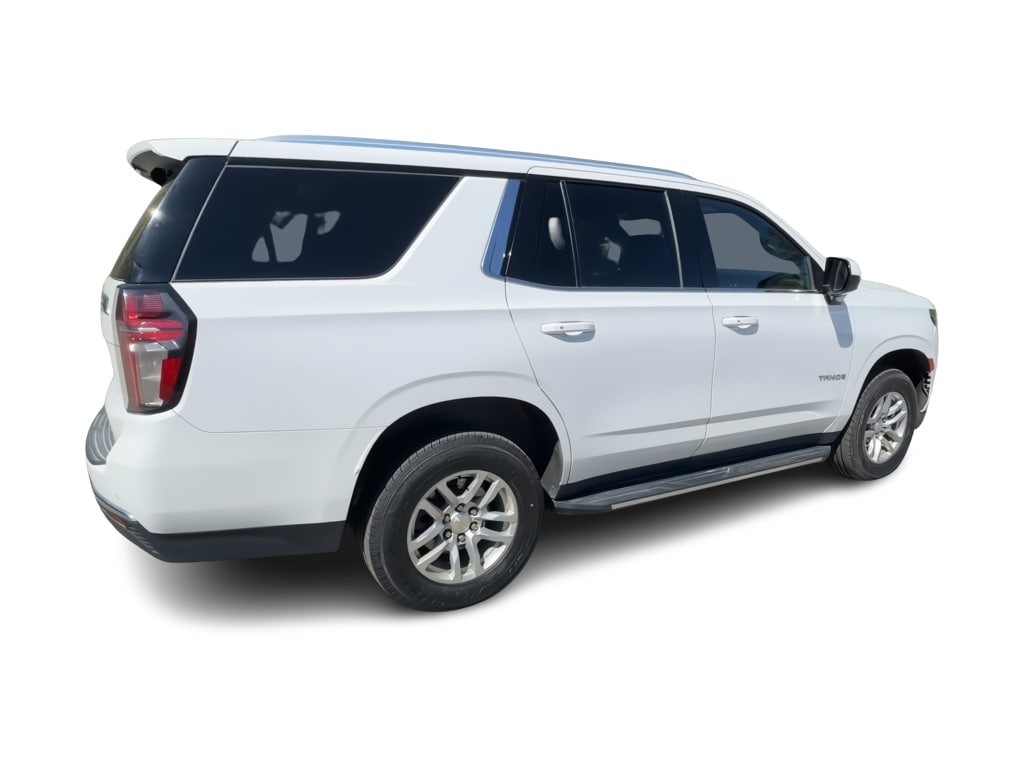 Thumbnail: 2021 Chevrolet Tahoe - 17