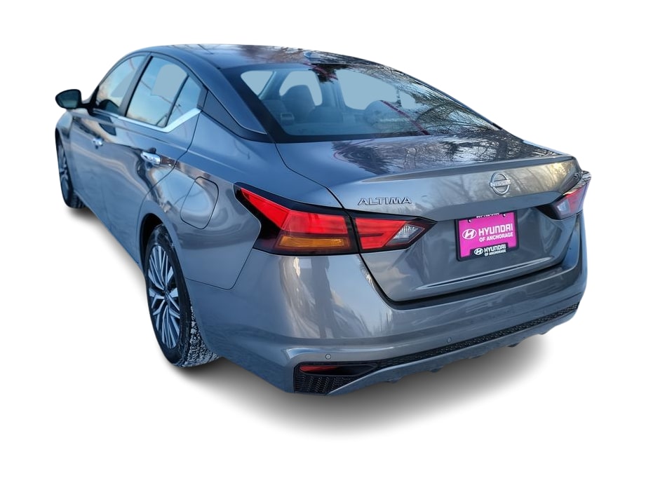 Thumbnail: 2023 Nissan Altima - 4