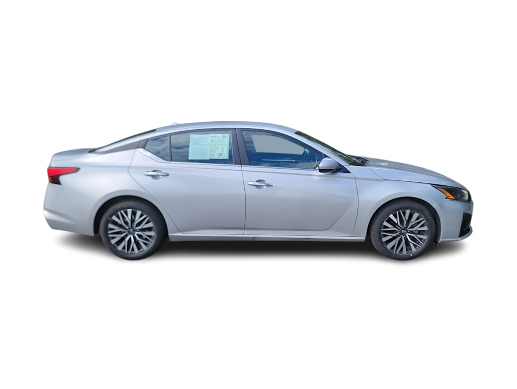 Thumbnail: 2023 Nissan Altima - 22