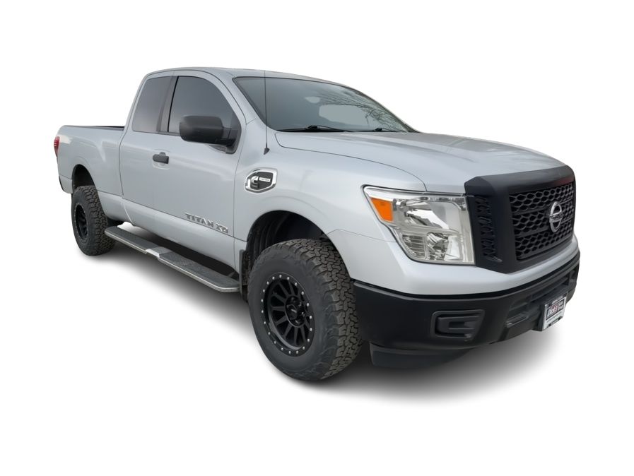Thumbnail: 2017 Nissan Titan - 16