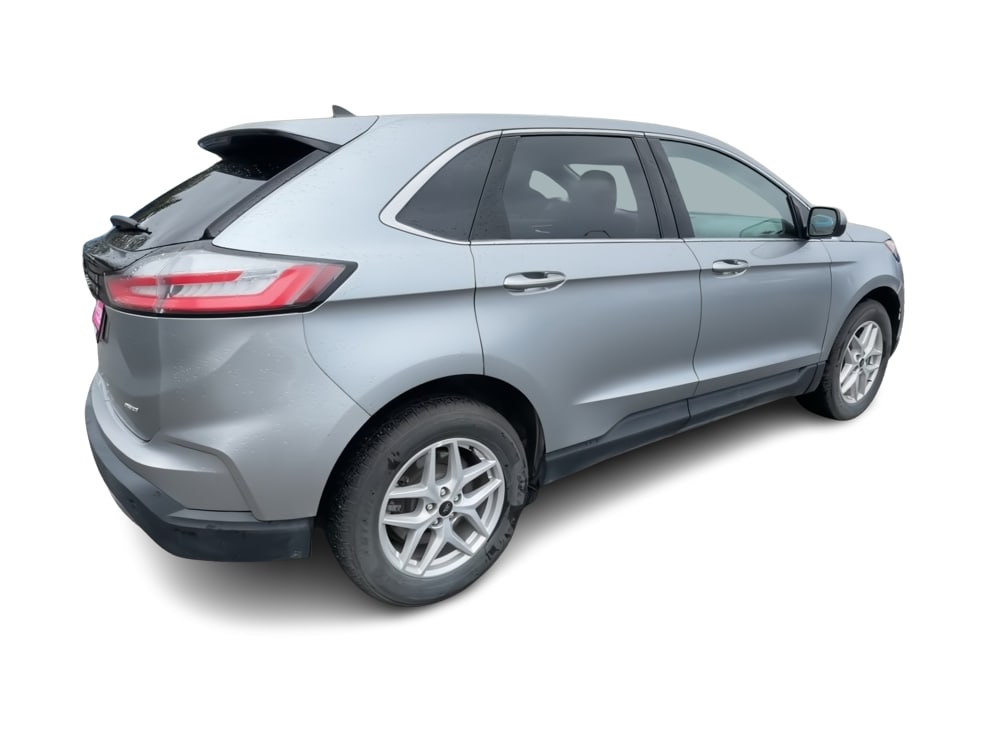 Thumbnail: 2024 Ford Edge - 17
