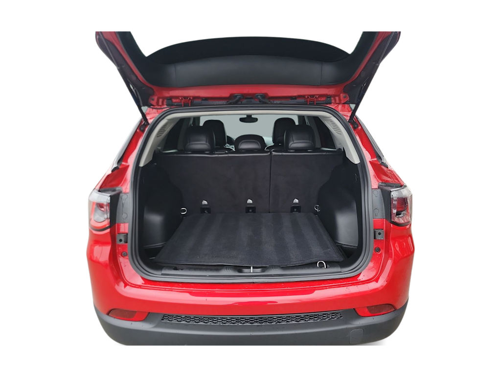 Thumbnail: 2021 Jeep Compass - 16