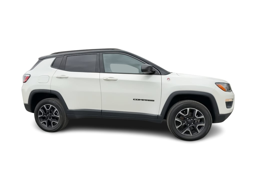 Thumbnail: 2018 Jeep Compass - 18