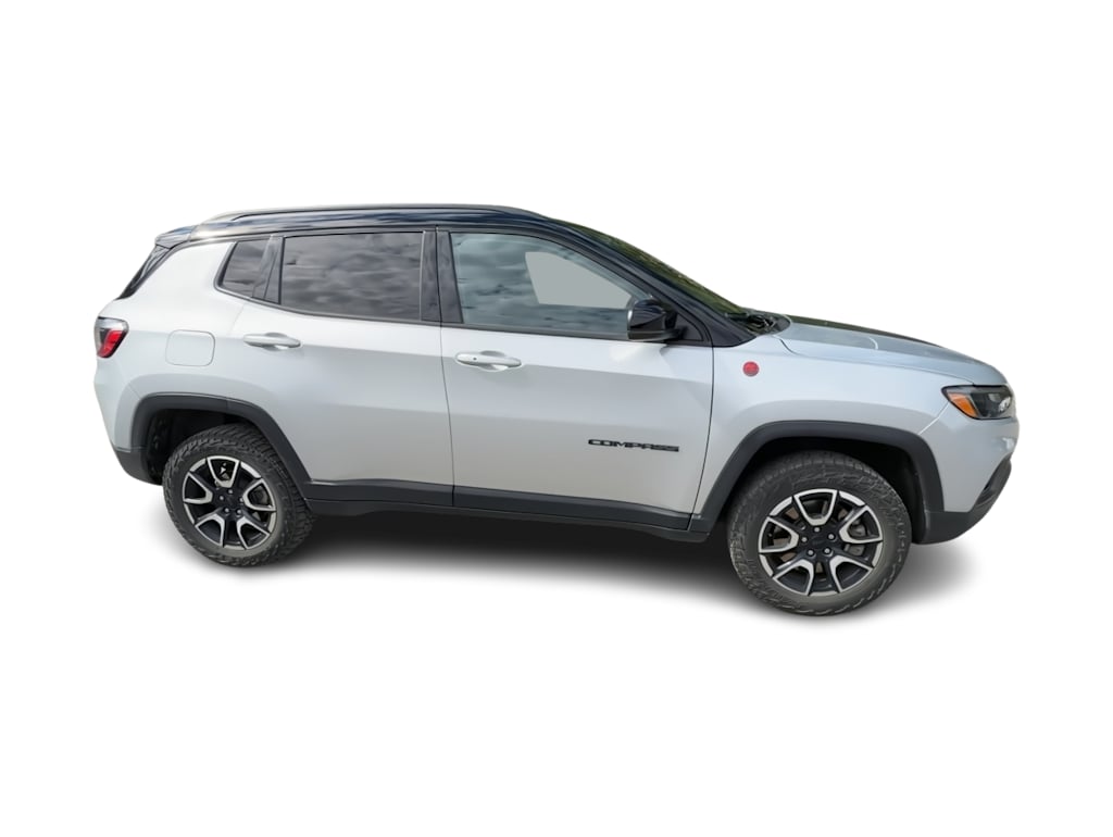 Thumbnail: 2024 Jeep Compass - 18