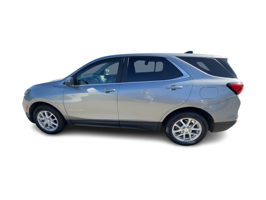Thumbnail: 2023 Chevrolet Equinox - 3