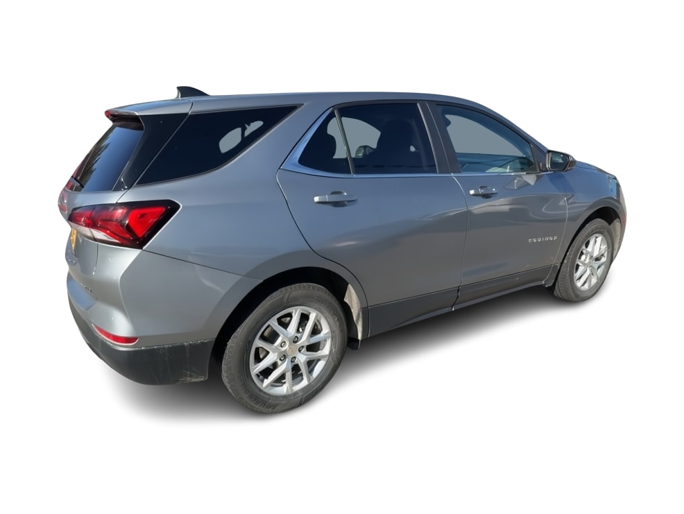 Thumbnail: 2023 Chevrolet Equinox - 16