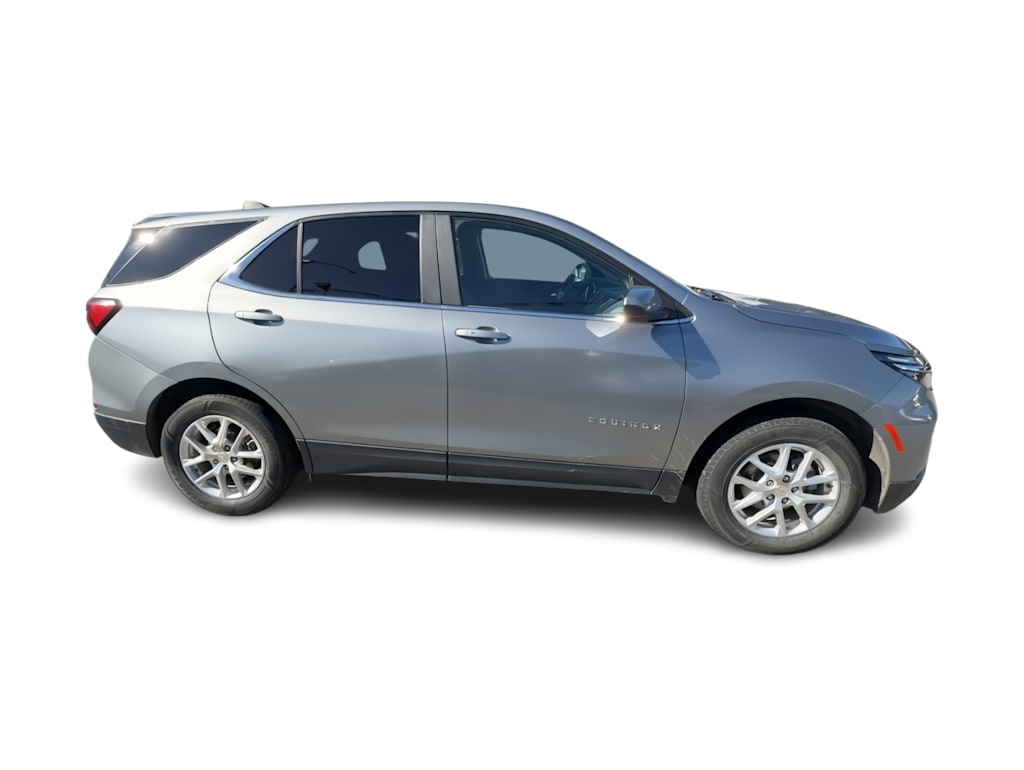 Thumbnail: 2023 Chevrolet Equinox - 17