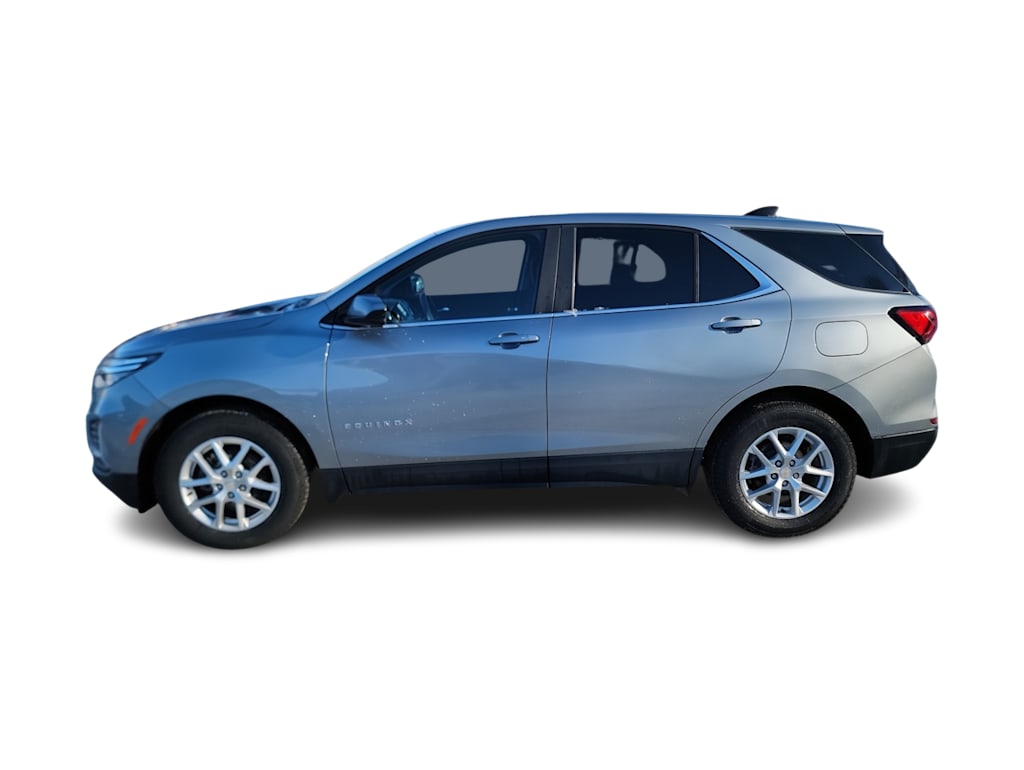 Thumbnail: 2023 Chevrolet Equinox - 3