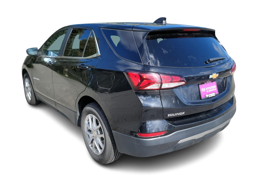 Thumbnail: 2022 Chevrolet Equinox - 4