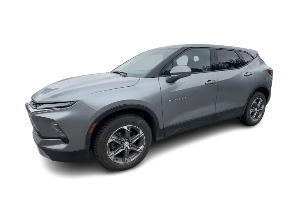 Thumbnail: 2023 Chevrolet Blazer - 3