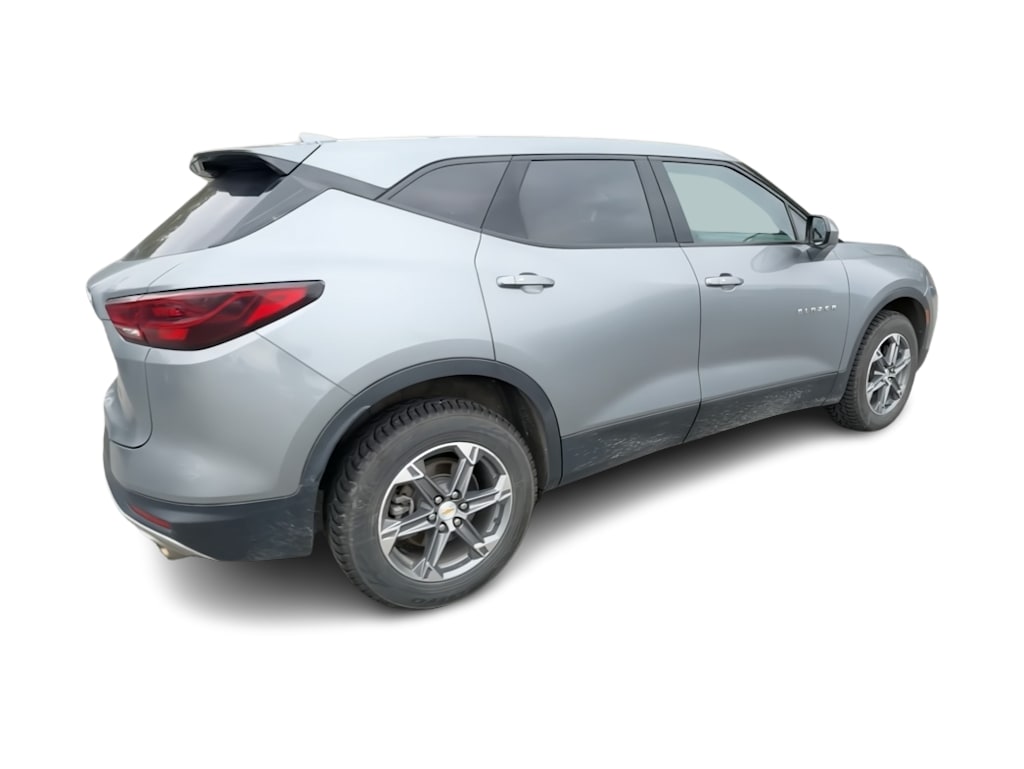 Thumbnail: 2023 Chevrolet Blazer - 17