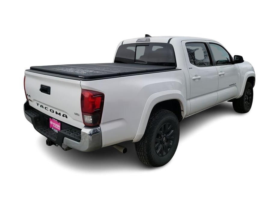 2022 Toyota Tacoma SR5 19