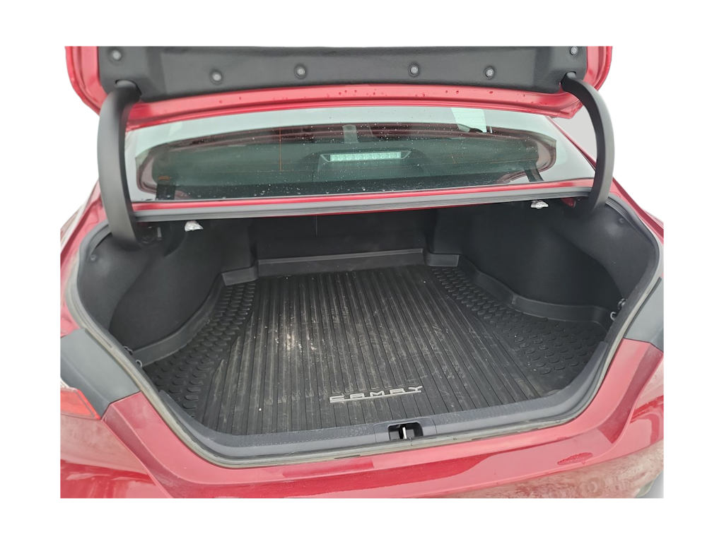 Thumbnail: 2022 Toyota Camry - 16