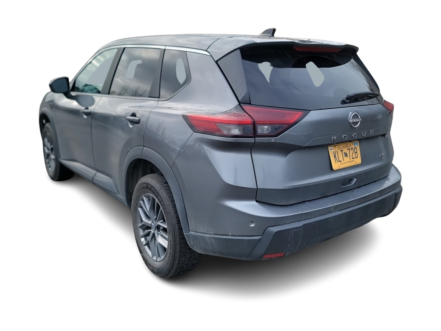 Thumbnail: 2024 Nissan Rogue - 4