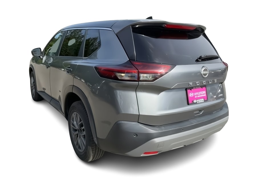 Thumbnail: 2023 Nissan Rogue - 4
