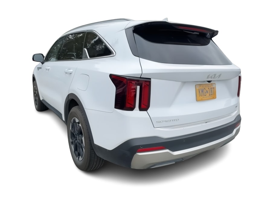 Thumbnail: 2024 Kia Sorento - 4