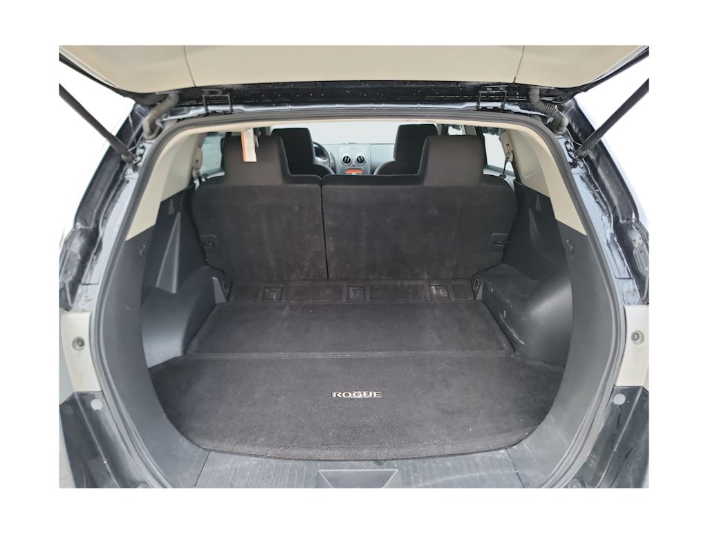 Thumbnail: 2015 Nissan Rogue - 14