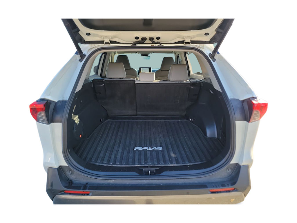 Thumbnail: 2021 Toyota RAV4 - 15