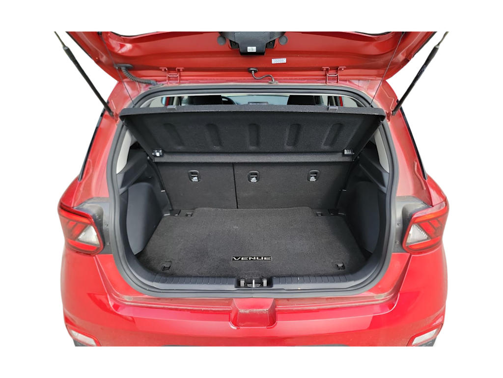 Thumbnail: 2023 Hyundai Venue - 14