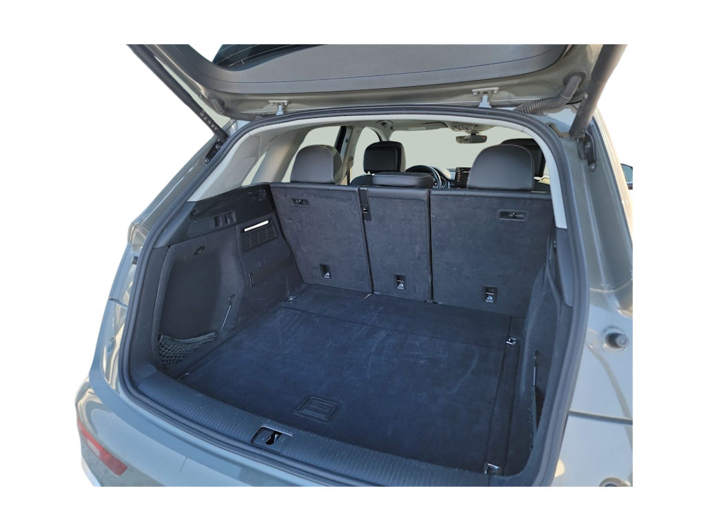 Thumbnail: 2024 Audi Q5 - 16