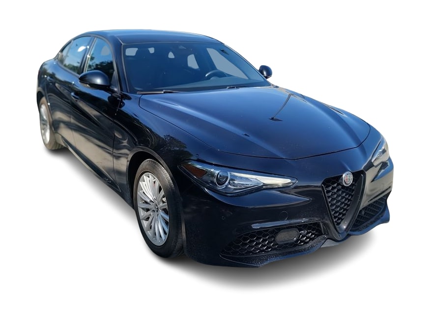 Thumbnail: 2023 Alfa Romeo Giulia - 19