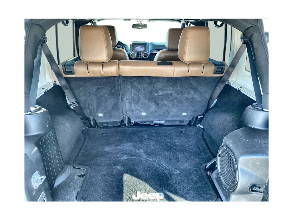 Thumbnail: 2013 Jeep Wrangler - 16