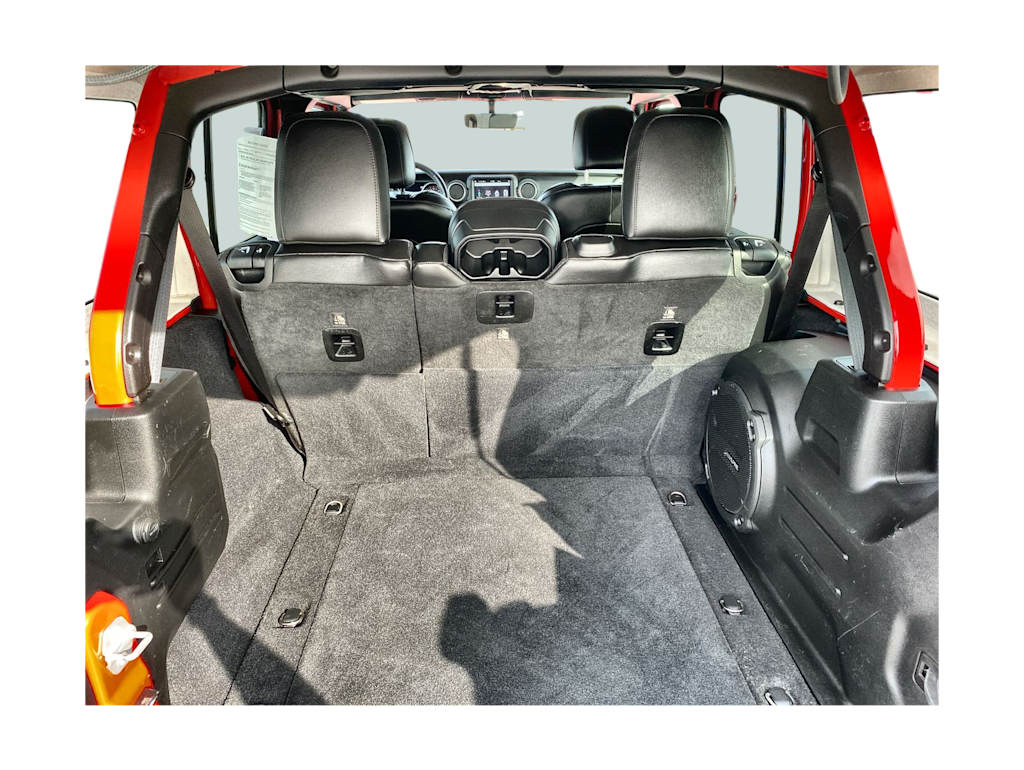 Thumbnail: 2018 Jeep Wrangler - 15