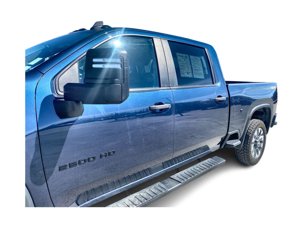 Thumbnail: 2022 Chevrolet Silverado 2500 - 3