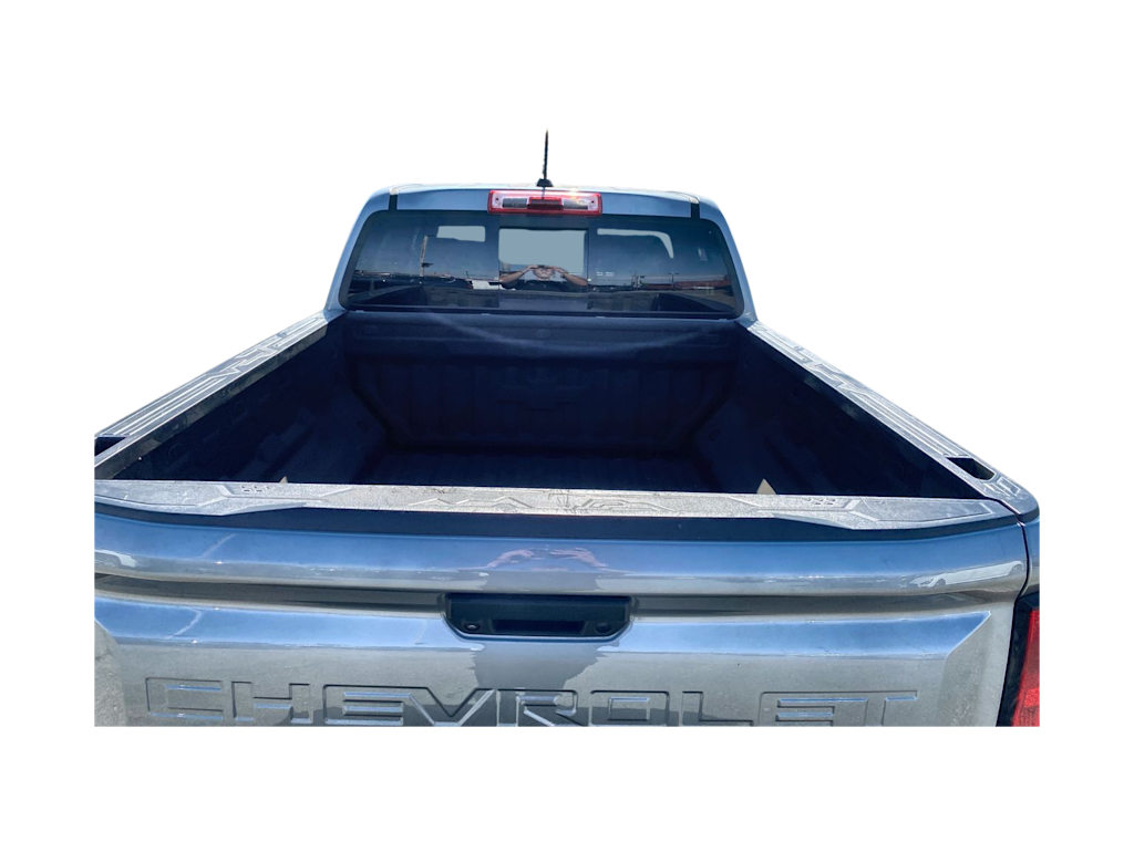 Thumbnail: 2023 Chevrolet Colorado - 16