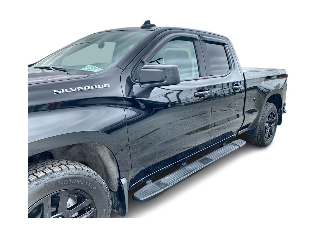 Thumbnail: 2026 Chevrolet Silverado 1500 - 3